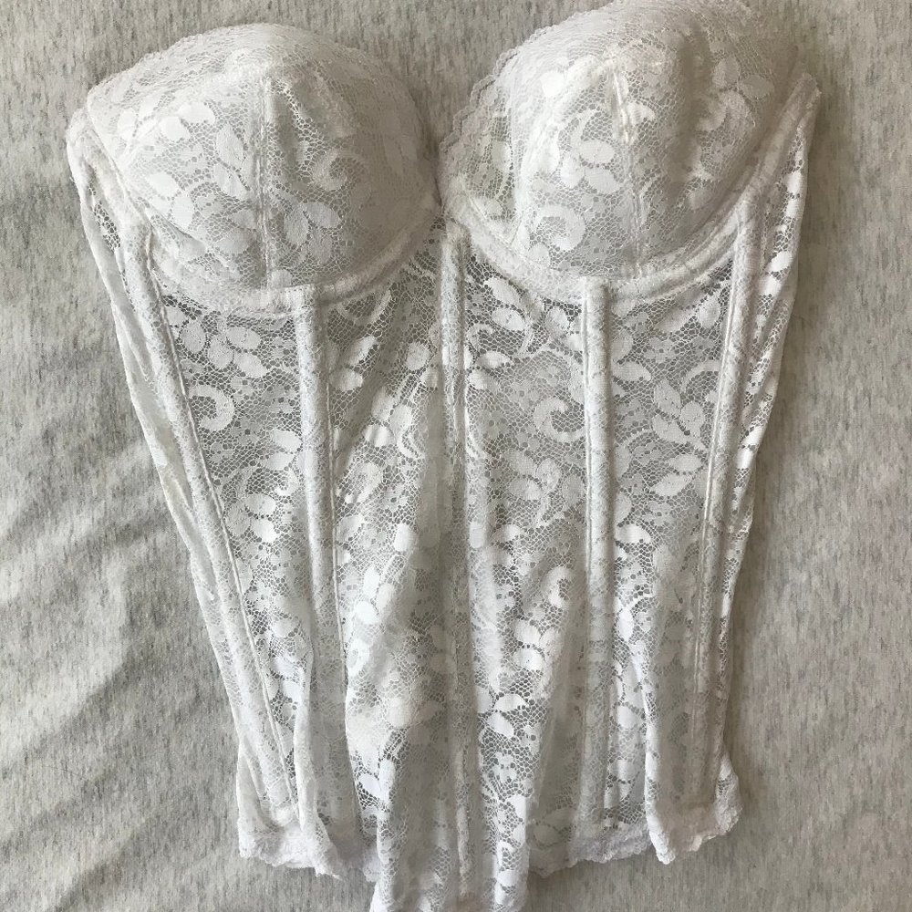 White Lace Corset